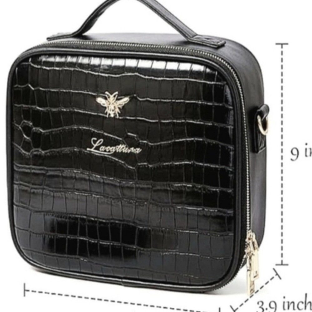 Lacattura travel cosmetic bag NWOT